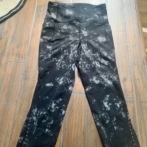 Lululemon Base Pace High- Rise Crop